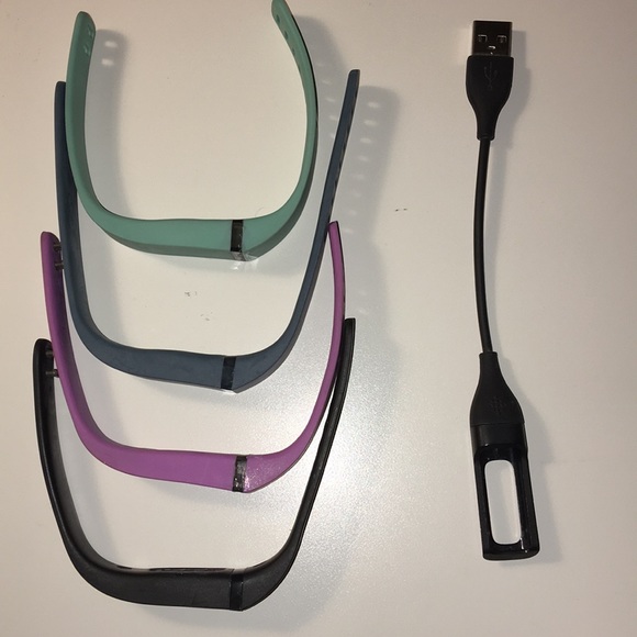 Fitbit - Picture 1 of 4